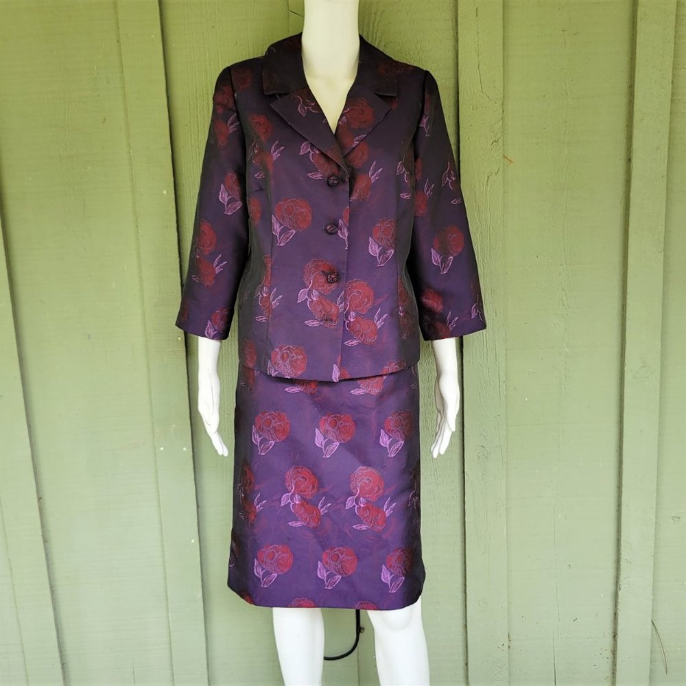 CYNTHIA HOWIE Maggy Boutique Purple Brocade Floral Skirt Suit 14